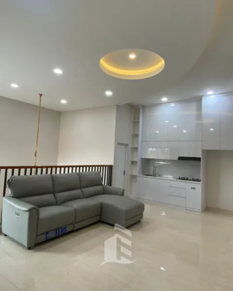 Proyek Renovasi Bangunan