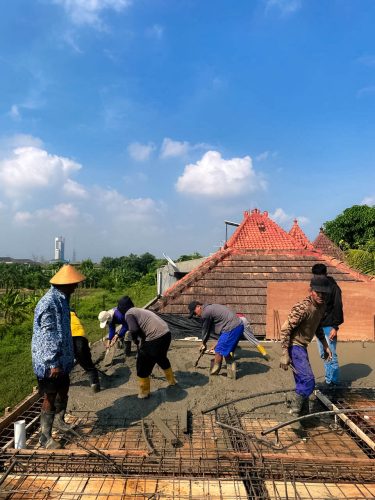 biaya bangun rumah pere meter solo

